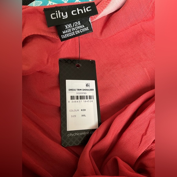 City Chic Trim sleeve shoulder dress in KOI - Picture 5 of 5
